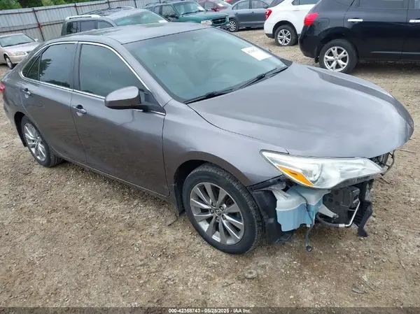 4T4BF1FK5GR540843 2016 TOYOTA CAMRY - Image 1