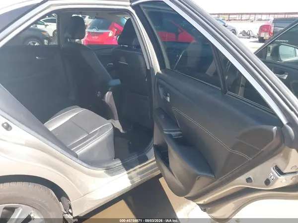 4T4BF1FK5GR542155 2016 TOYOTA CAMRY - Image 8