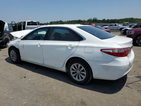 4T4BF1FK5GR545623 2016 TOYOTA CAMRY - Image 2