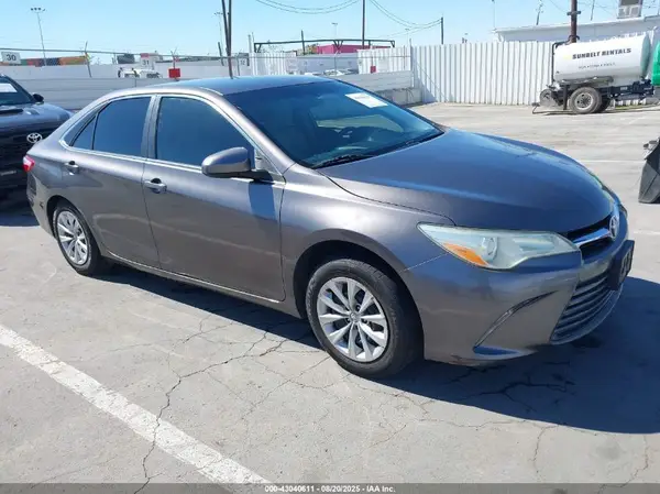 4T4BF1FK5GR545847 2016 TOYOTA CAMRY - Image 1