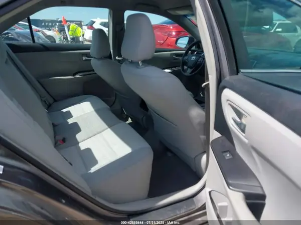 4T4BF1FK5GR546092 2016 TOYOTA CAMRY - Image 8