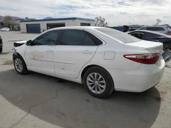 4T4BF1FK5GR552734 2016 TOYOTA CAMRY - Image 2