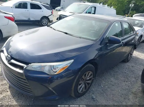 4T4BF1FK5GR552958 2016 TOYOTA CAMRY - Image 2