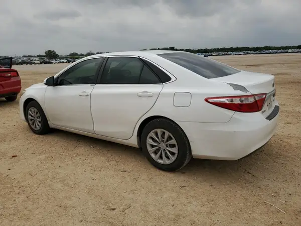 4T4BF1FK5GR553799 2016 TOYOTA CAMRY - Image 2