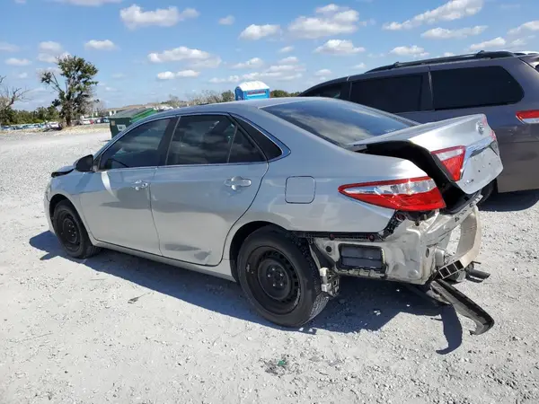 4T4BF1FK5GR555763 2016 TOYOTA CAMRY - Image 2