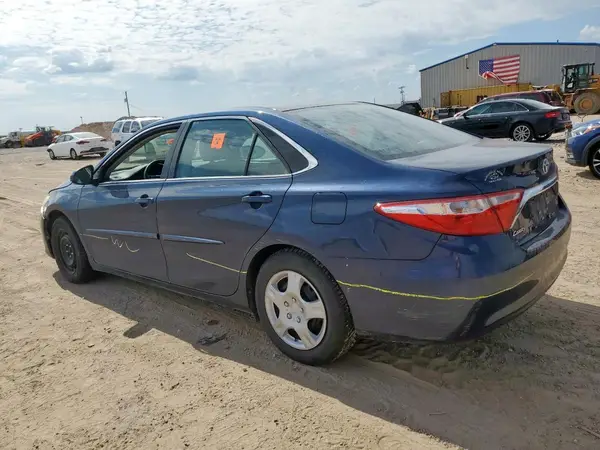 4T4BF1FK5GR556704 2016 TOYOTA CAMRY - Image 2
