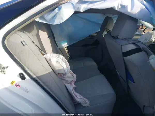 4T4BF1FK5GR558680 2016 TOYOTA CAMRY - Image 8