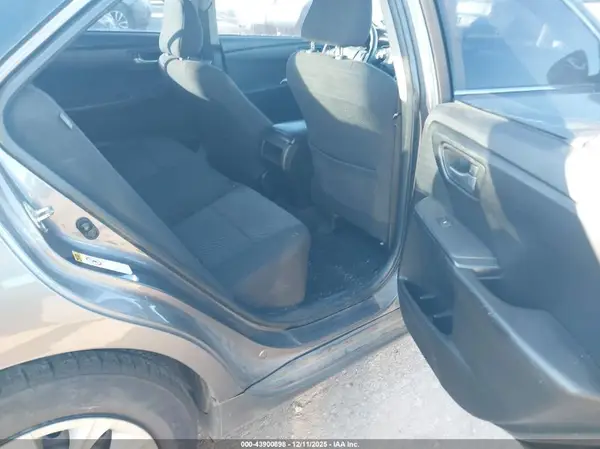 4T4BF1FK5GR561157 2016 TOYOTA CAMRY - Image 8