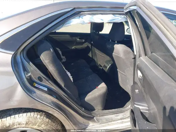 4T4BF1FK5GR563118 2016 TOYOTA CAMRY - Image 8