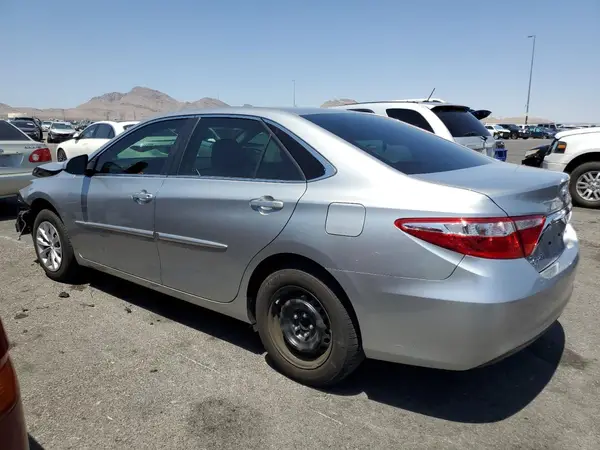 4T4BF1FK5GR563622 2016 TOYOTA CAMRY - Image 2