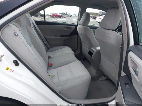 4T4BF1FK5GR568111 2016 TOYOTA CAMRY - Image 8