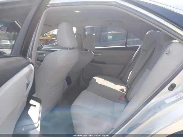4T4BF1FK5GR570165 2016 TOYOTA CAMRY - Image 8