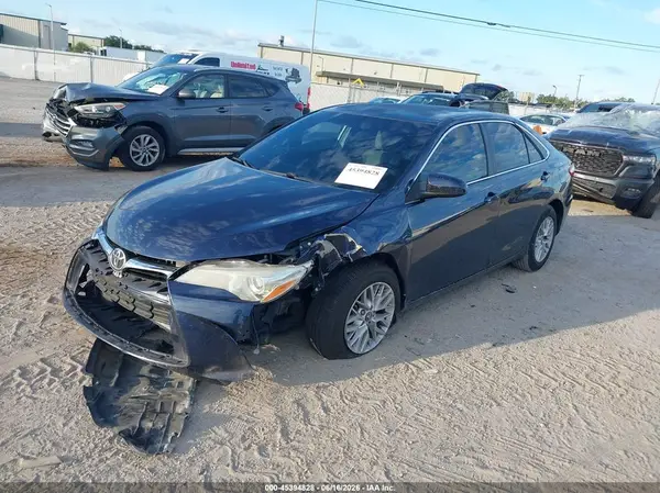 4T4BF1FK5GR571235 2016 TOYOTA CAMRY - Image 2