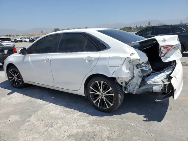 4T4BF1FK5GR572806 2016 TOYOTA CAMRY - Image 2