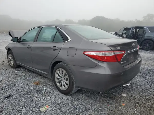4T4BF1FK5GR573082 2016 TOYOTA CAMRY - Image 2