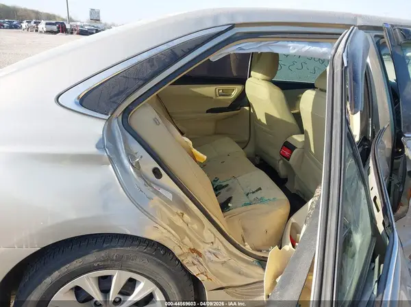4T4BF1FK5GR577519 2016 TOYOTA CAMRY - Image 8