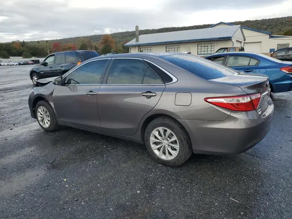 4T4BF1FK5GR580582 2016 TOYOTA CAMRY - Image 2