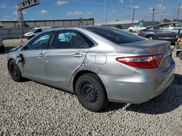 4T4BF1FK5GR584339 2016 TOYOTA CAMRY - Image 2