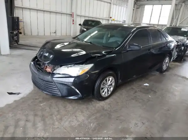 4T4BF1FK6GR518141 2016 TOYOTA CAMRY - Image 2