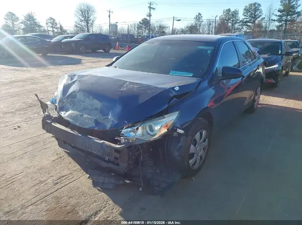 4T4BF1FK6GR523548 2016 TOYOTA CAMRY - Image 2