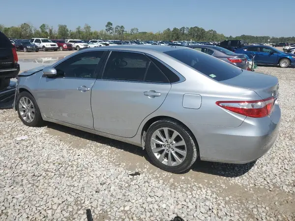 4T4BF1FK6GR524635 2016 TOYOTA CAMRY - Image 2