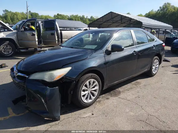 4T4BF1FK6GR533710 2016 TOYOTA CAMRY - Image 2