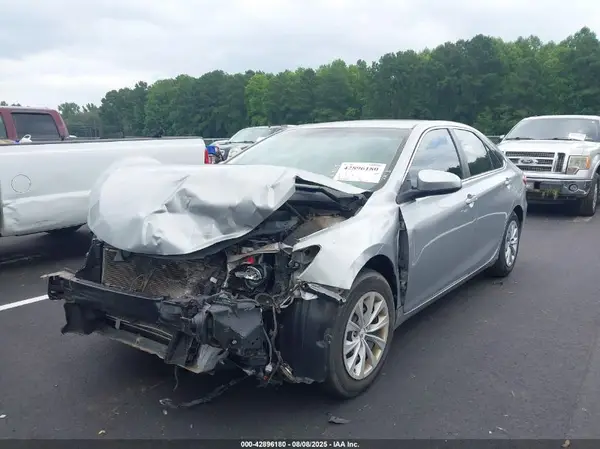 4T4BF1FK6GR534775 2016 TOYOTA CAMRY - Image 2