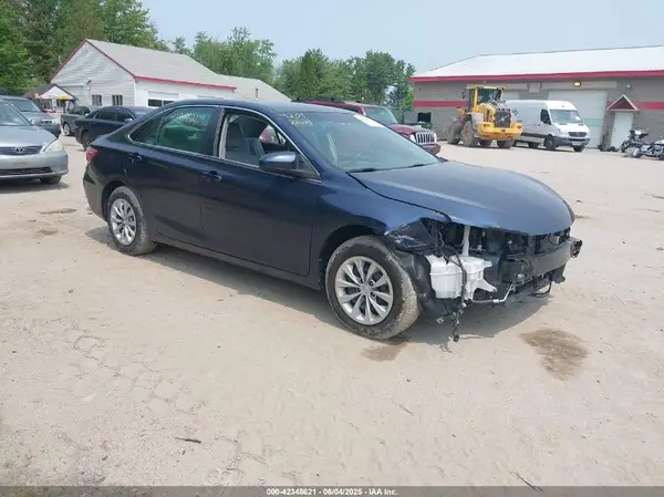 4T4BF1FK6GR536283 2016 TOYOTA CAMRY - Image 1