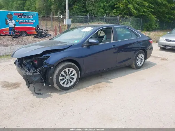 4T4BF1FK6GR536283 2016 TOYOTA CAMRY - Image 2