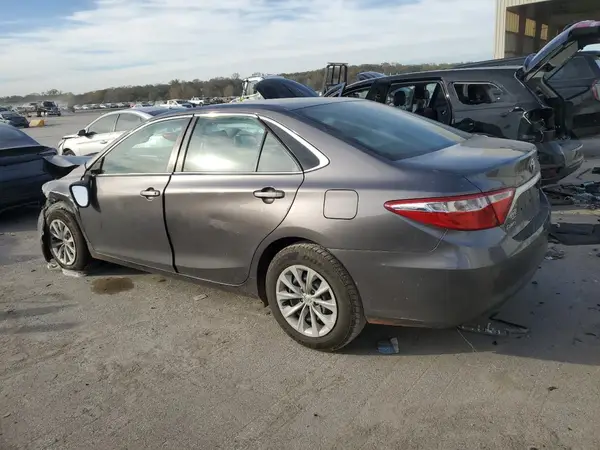 4T4BF1FK6GR537143 2016 TOYOTA CAMRY - Image 2