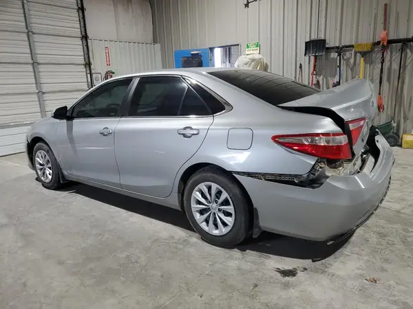 4T4BF1FK6GR542438 2016 TOYOTA CAMRY - Image 2