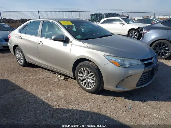 4T4BF1FK6GR542665 2016 TOYOTA CAMRY - Image 1