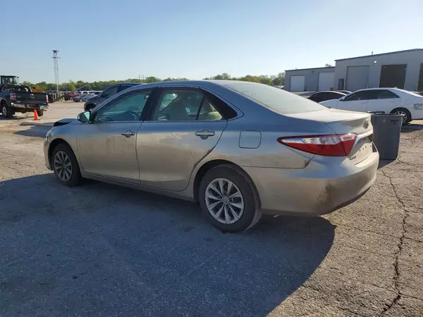 4T4BF1FK6GR544738 2016 TOYOTA CAMRY - Image 2