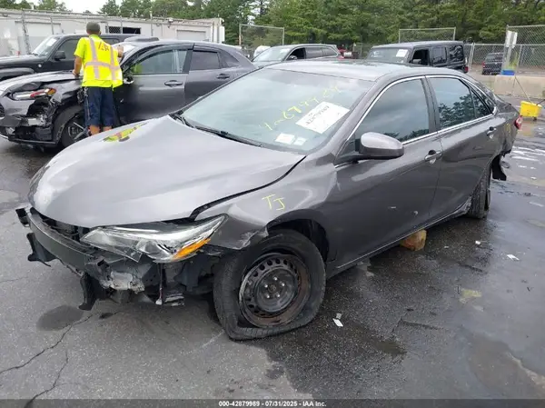 4T4BF1FK6GR546733 2016 TOYOTA CAMRY - Image 2