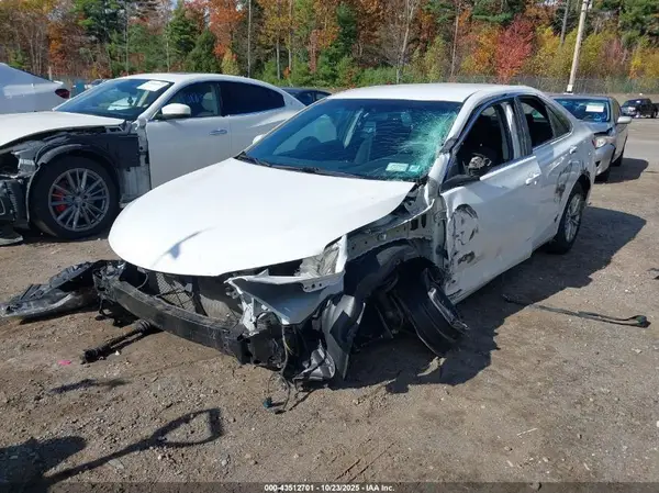 4T4BF1FK6GR550054 2016 TOYOTA CAMRY - Image 2