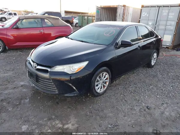 4T4BF1FK6GR550264 2016 TOYOTA CAMRY - Image 2