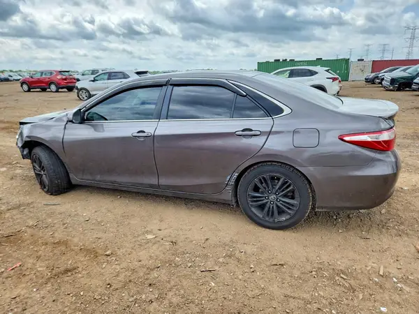 4T4BF1FK6GR552161 2016 TOYOTA CAMRY - Image 2