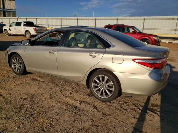 4T4BF1FK6GR553245 2016 TOYOTA CAMRY - Image 2