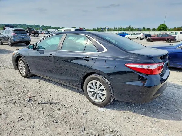 4T4BF1FK6GR556050 2016 TOYOTA CAMRY - Image 2