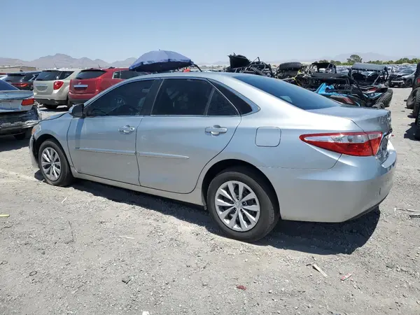 4T4BF1FK6GR559515 2016 TOYOTA CAMRY - Image 2