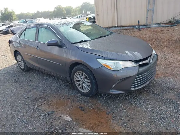 4T4BF1FK6GR561152 2016 TOYOTA CAMRY - Image 1