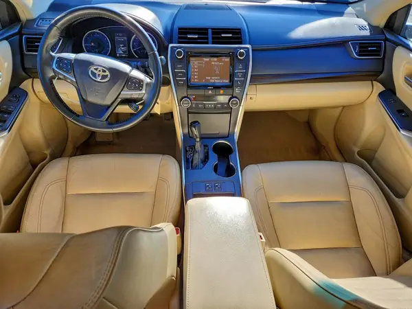 4T4BF1FK6GR562303 2016 TOYOTA CAMRY - Image 8