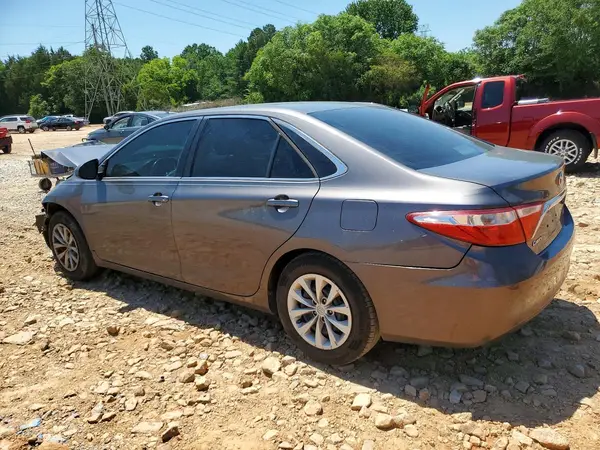 4T4BF1FK6GR568120 2016 TOYOTA CAMRY - Image 2