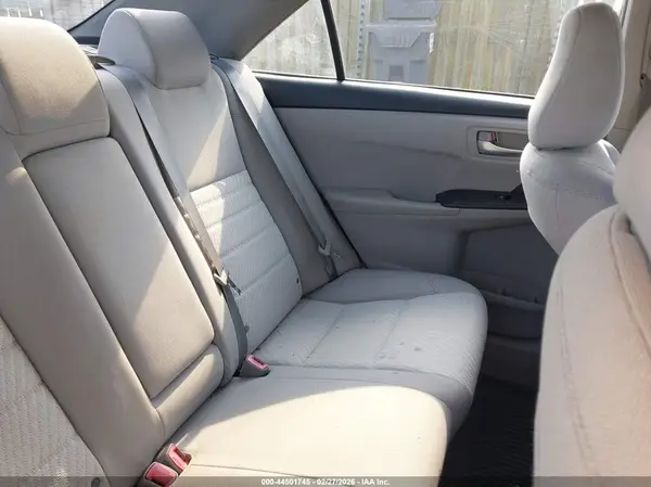 4T4BF1FK6GR569204 2016 TOYOTA CAMRY - Image 8