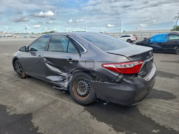 4T4BF1FK6GR569770 2016 TOYOTA CAMRY - Image 2