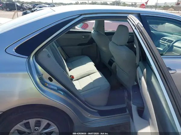 4T4BF1FK6GR575388 2016 TOYOTA CAMRY - Image 8