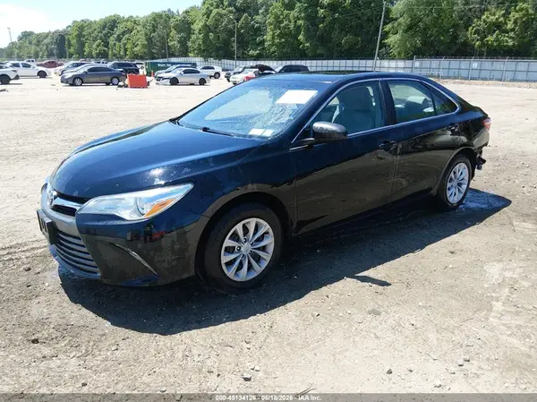 4T4BF1FK6GR583037 2016 TOYOTA CAMRY - Image 2