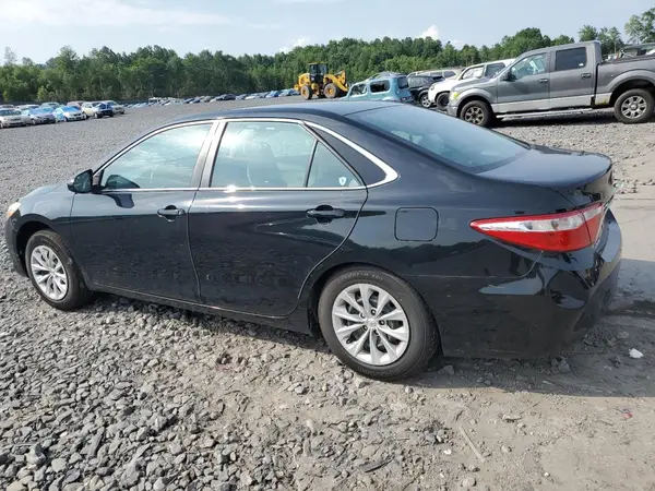 4T4BF1FK7GR517810 2016 TOYOTA CAMRY - Image 2