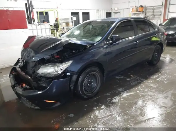 4T4BF1FK7GR519296 2016 TOYOTA CAMRY - Image 2