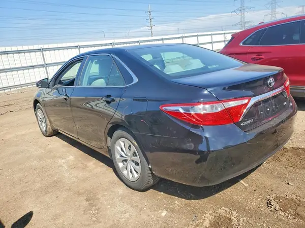 4T4BF1FK7GR519900 2016 TOYOTA CAMRY - Image 2